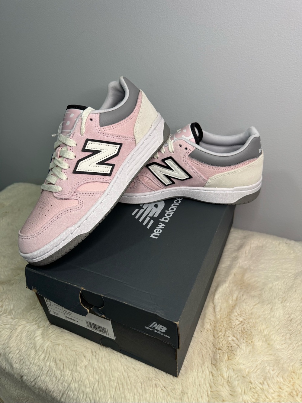 New Balance 480 Women’s Pink, White and Gray Low-Top Sneakers